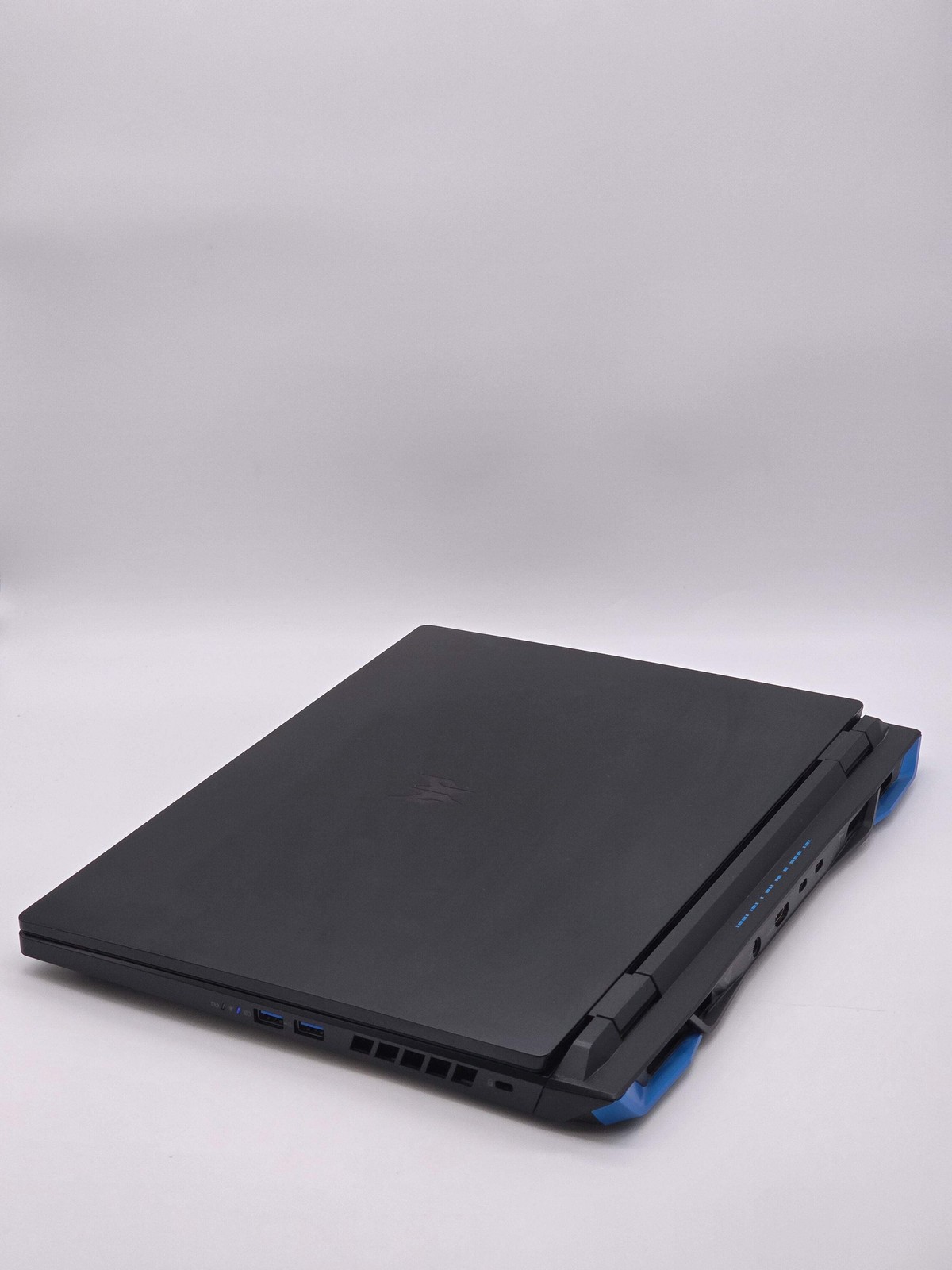 Acer Predator Helios Neo 16 Laptop i7-13650HX 16GB 1TB RTX 4060 w/ Charger