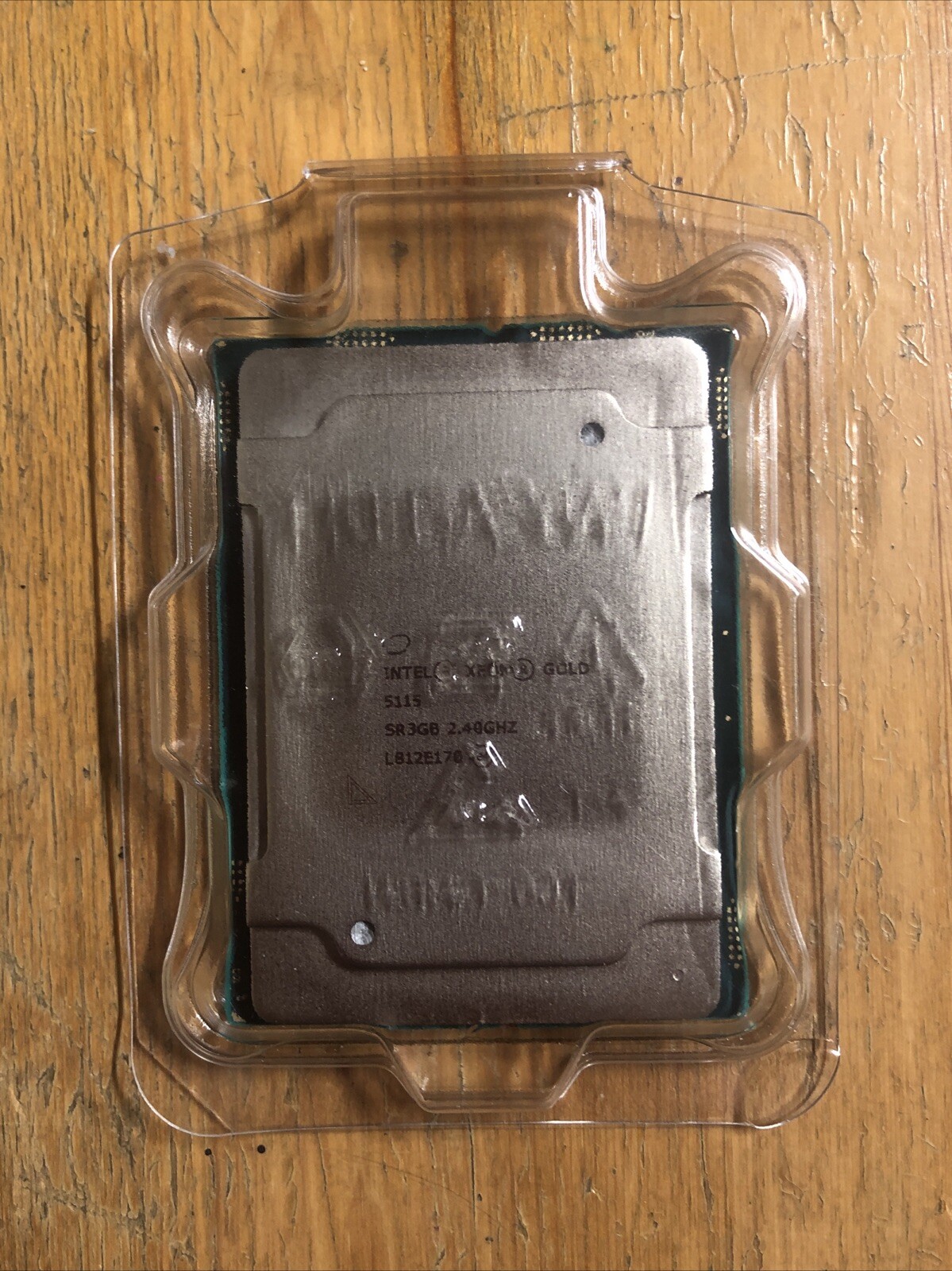 Intel Xeon Gold 5115 2.4GHz 10 Core 13.75MB 10.4GT/s 85W Processor SR3GB