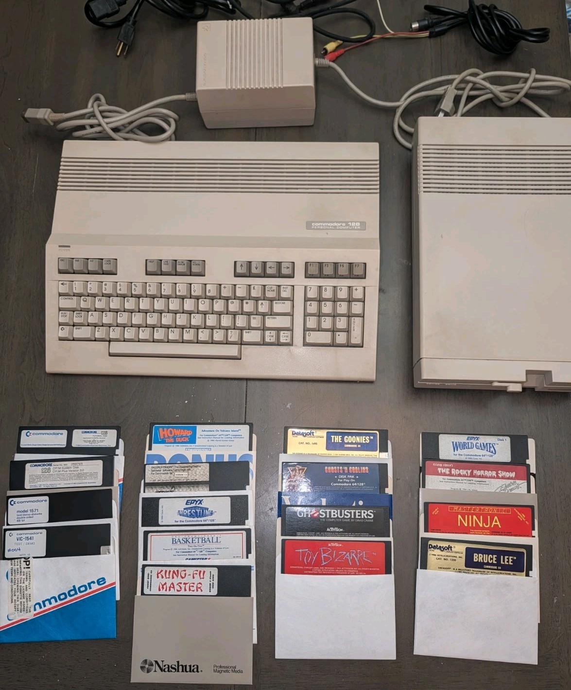 Commodore 128, 1541 Disk Drive, Power Supply, A/V cables, Power cord – tested