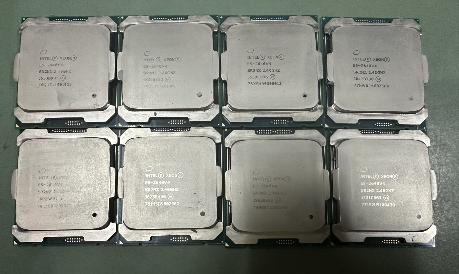 8 x Intel Xeon E5-2640 V4 2.40 GHz 10- Cores ZR2NZ LGA2011-3 Server Processor