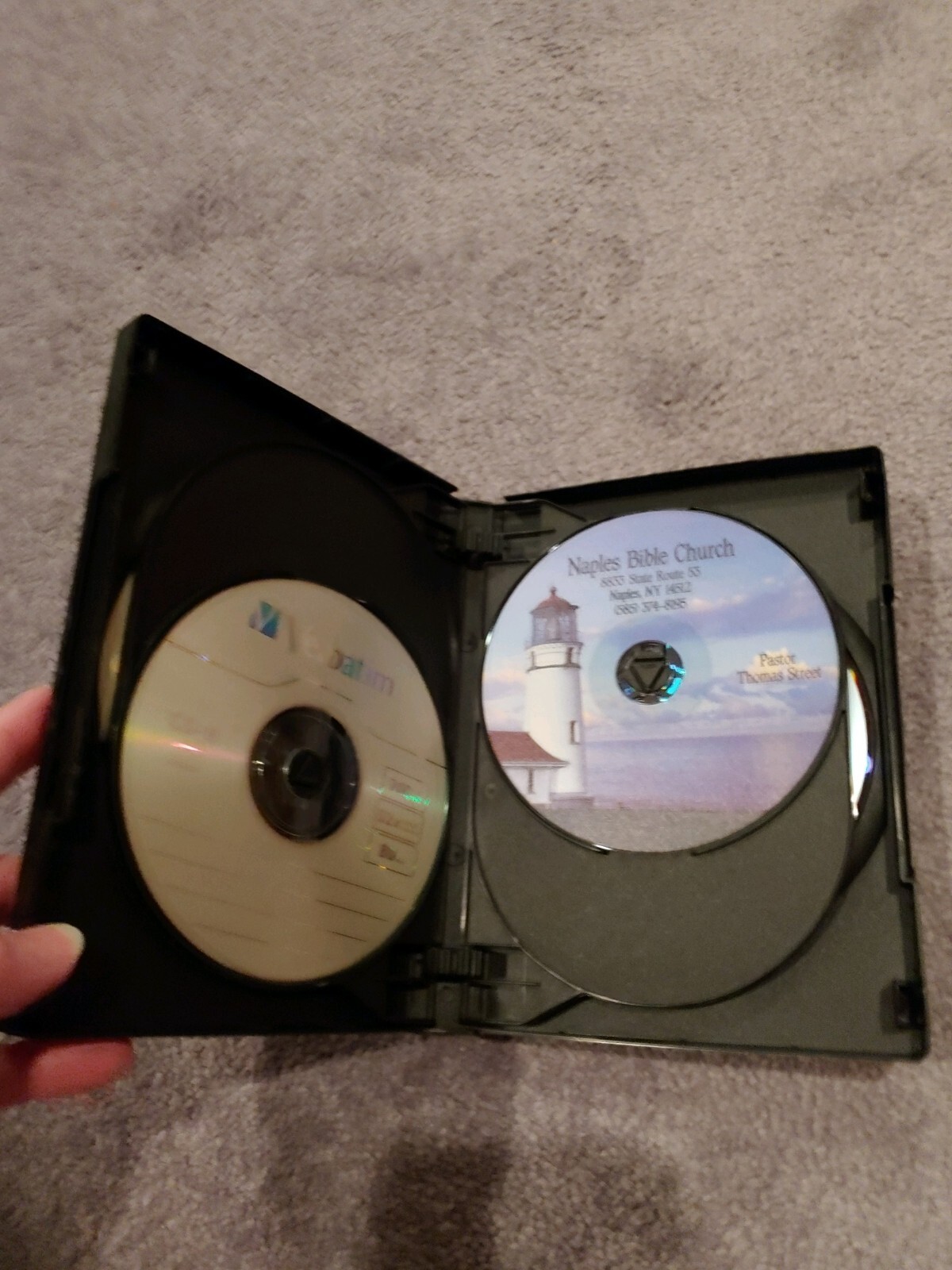 1 Black 22mm “Chubby” 6 Disc CD/DVD Storage Box Case – I have 34!