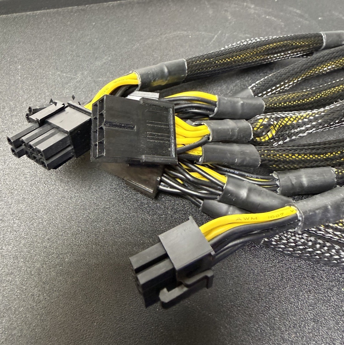 8 pin to Dual 6+2 pin PCI-E Power Cable Splitter 18 AWG – 5 Pack Bundle 2C4