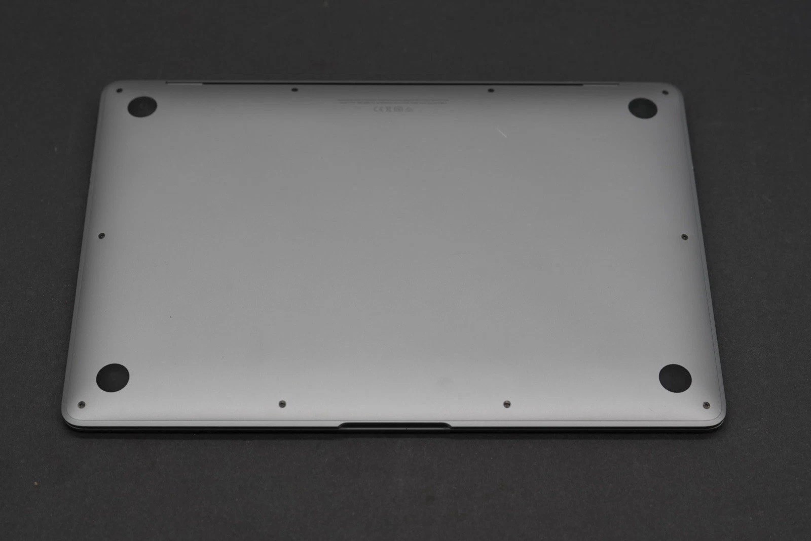 Apple MacBook Air Laptop 13” M1 A2337 2020 Password Locked ( For Parts Only )