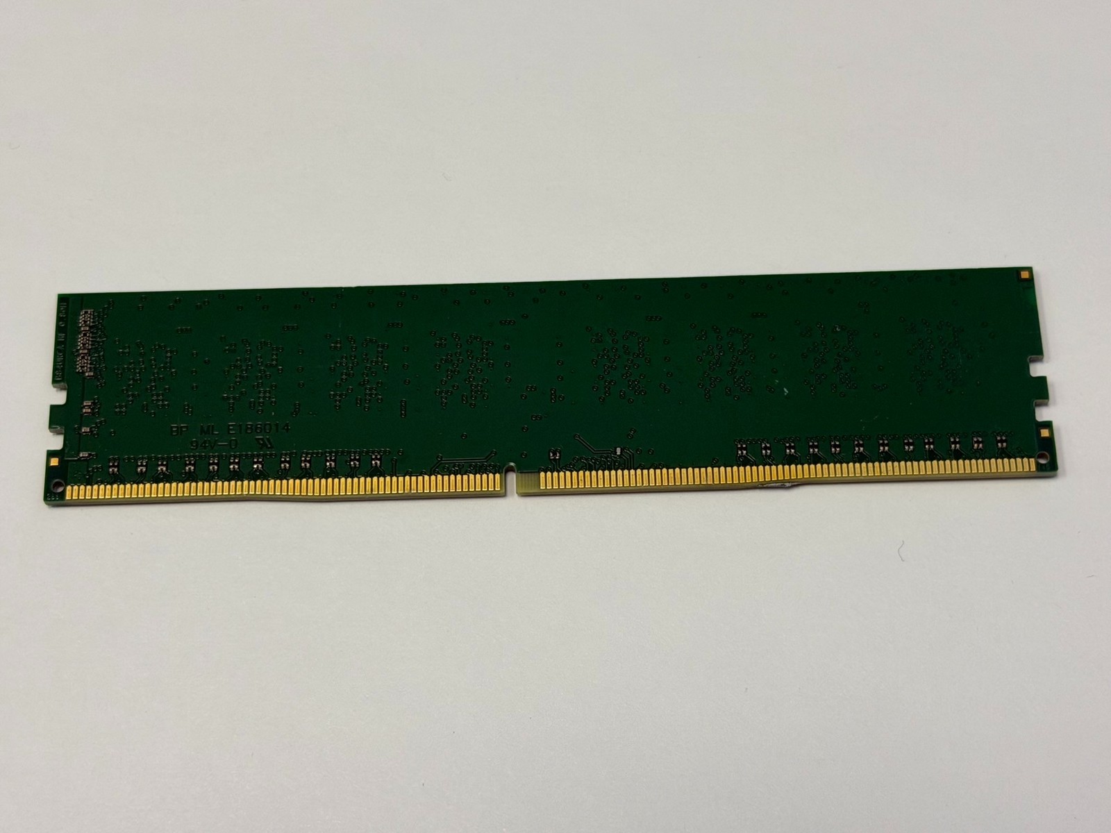 ADATA 8GB (1-Stick) PC4-2400T DDR4 19200 Desktop Memory RAM AO2P24HC8T1-BTBS