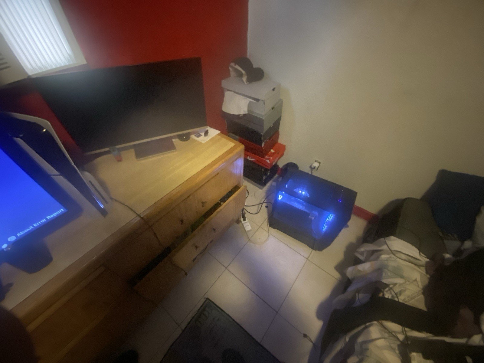 CyberPowerPC C Series + Hp Monitor 524sh