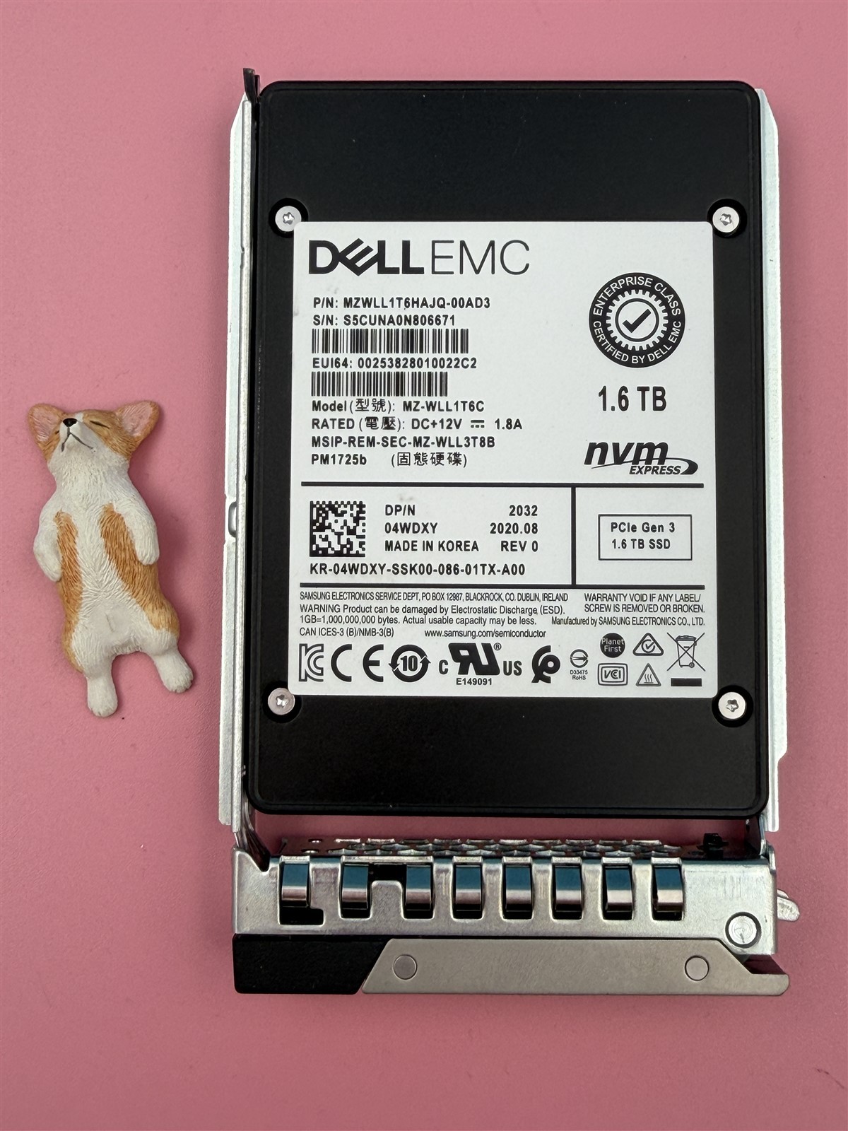 Dell 1.6TB NVMe U.2 2.5″ SSD 4WDXY MZ-WLL1T6C PM1725b w/ 14G Tray R640 R740