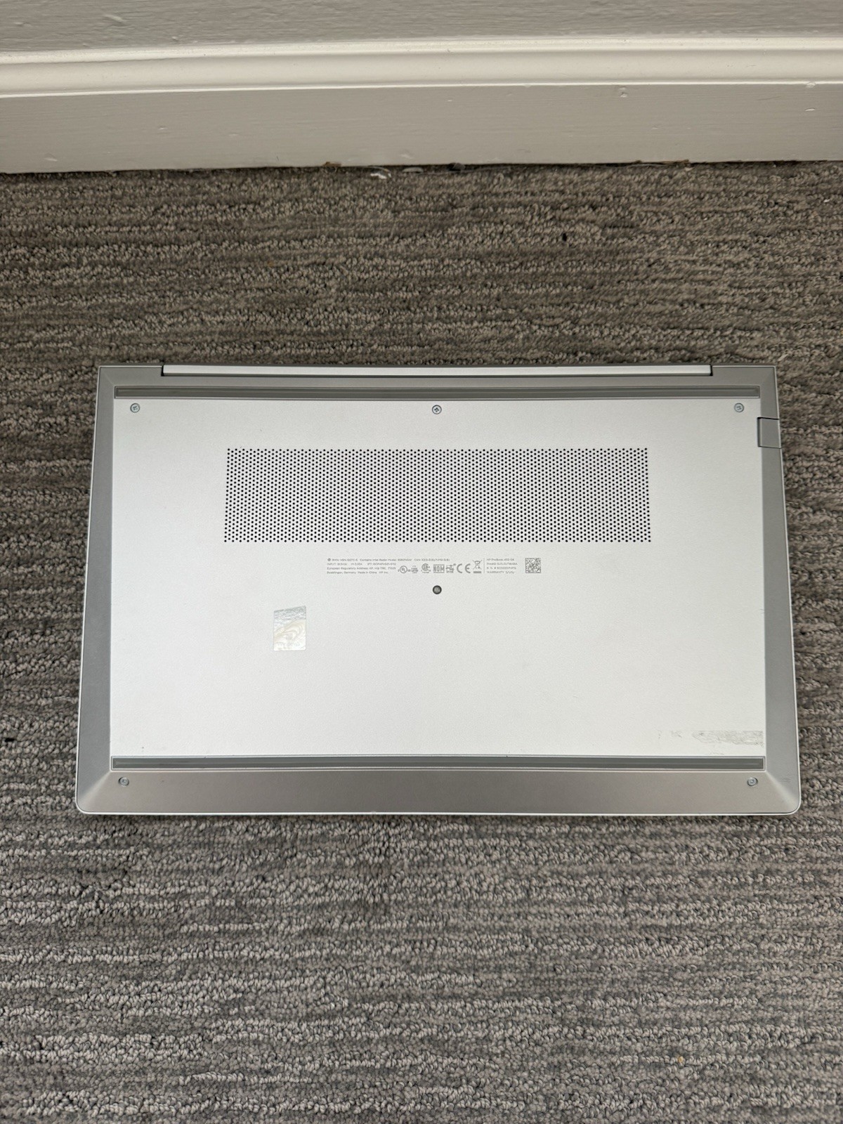 HP ProBook 440 G8 14″ FHD I7-1165G7 512GB SSD 16GB W11P Webcam Backlit