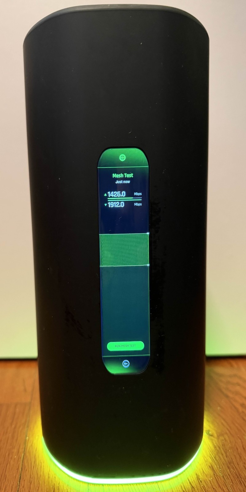 Ubiquiti AmpliFi Alien Tri-Band WiFi 6 Mesh Router AFI-ALN-R-US Touchscreen IOB