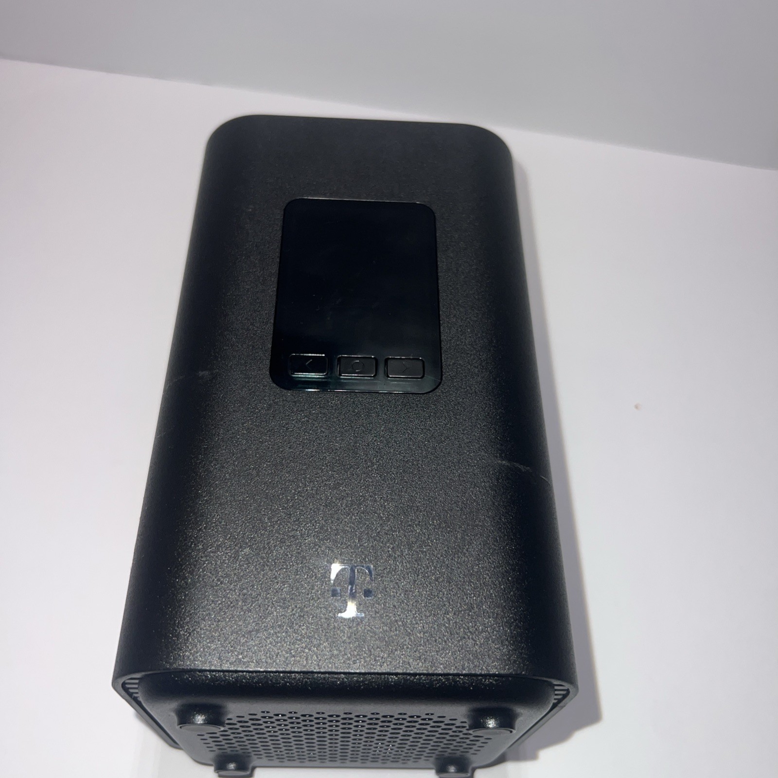 T-Mobile KVD21 5G Internet Gateway Wireless Router w/ Sim Card NO Power Supply