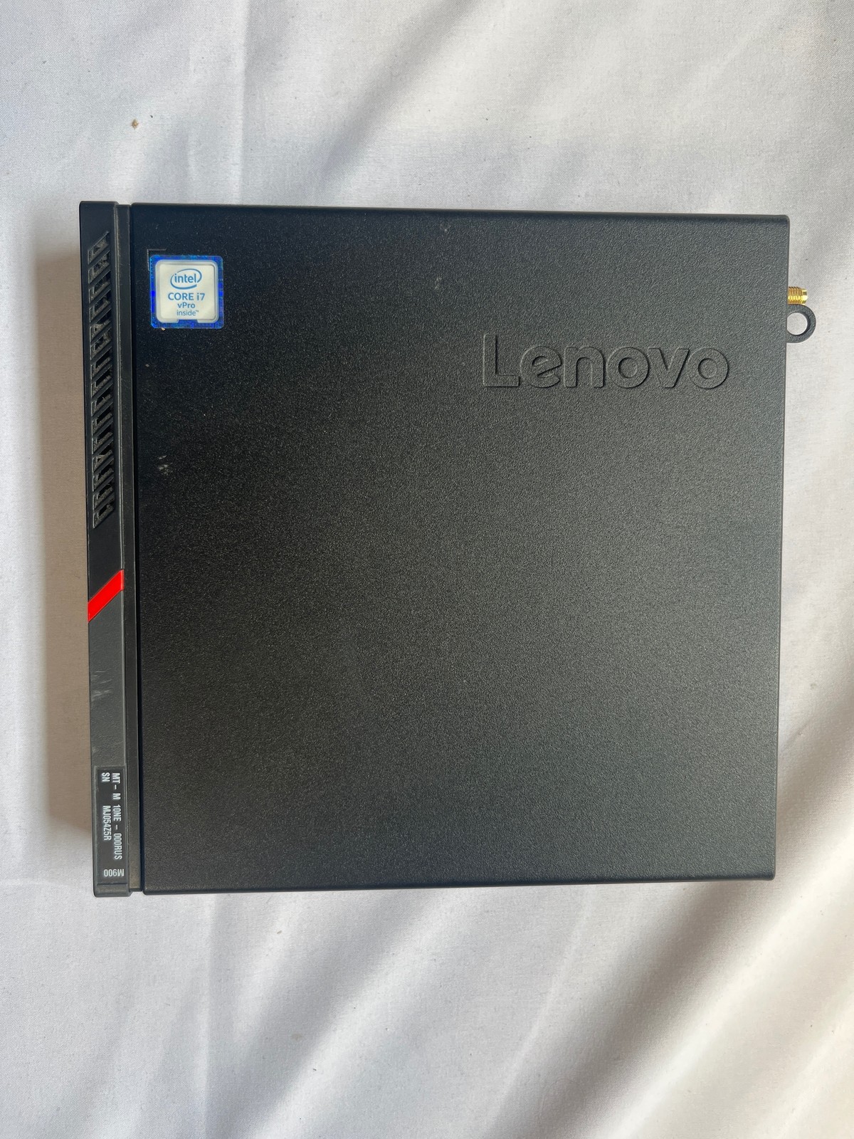 Lenovo ThinkCentre M900 Micro Intel Core i7-6700T 8 GB 256GB SSD