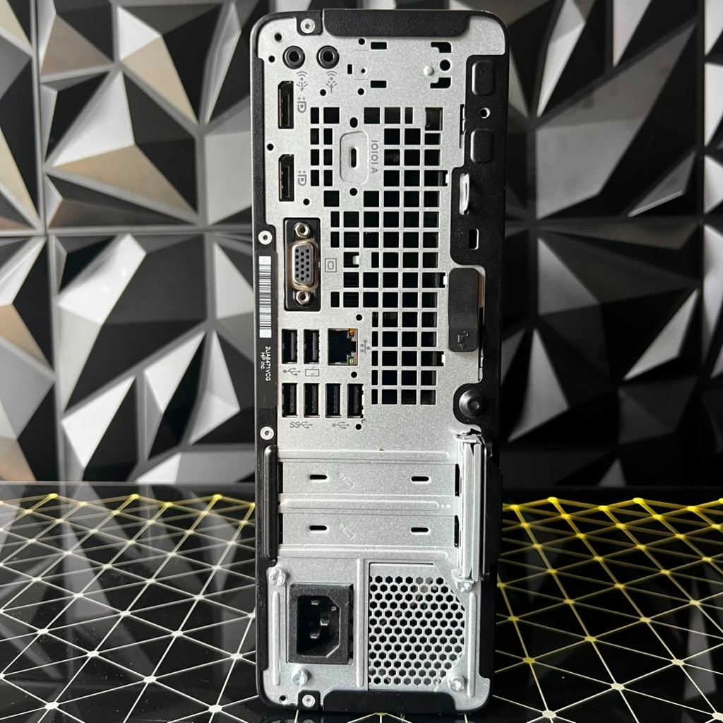 HP ProDesk 600 G4 SFF ( i5 8th Gen / 32 GB RAM / 256 GB SSD ) Win11 Pro