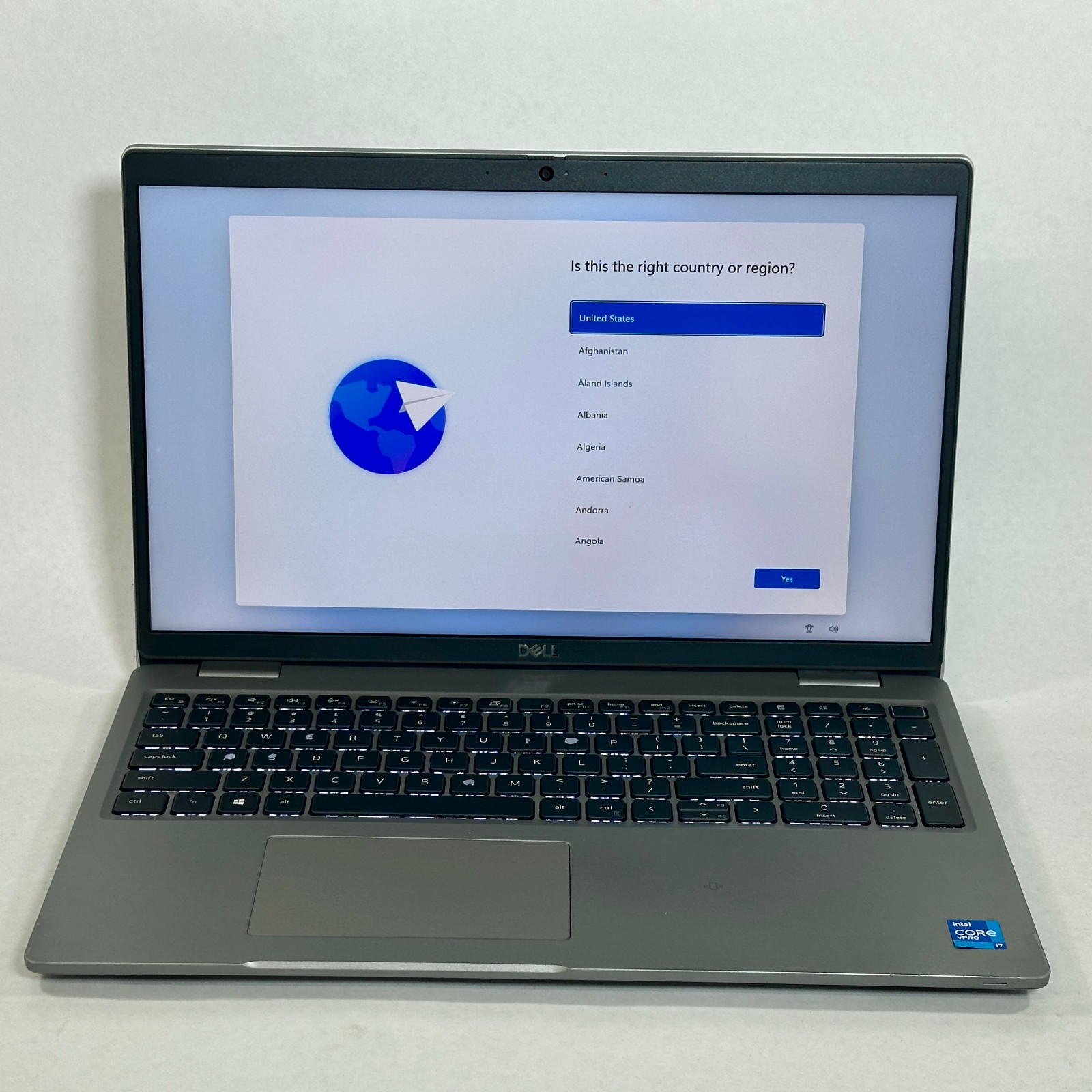 Dell Latitude 5520 15.6″ Laptop i7-1185G7 16GB RAM 512GB NVME Win11P – Worn
