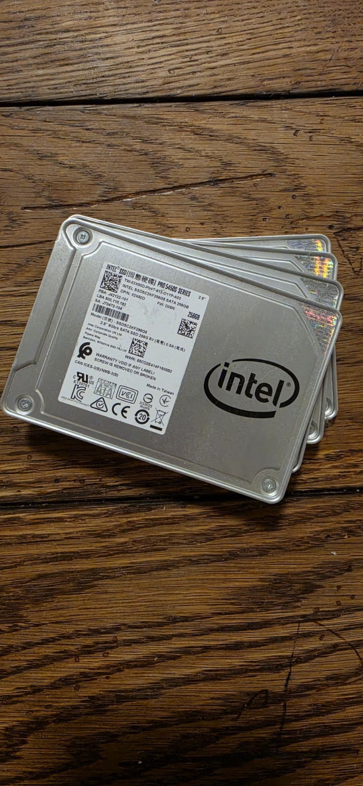 Intel SSD Pro 5450s 256GB 2.5in SATA III Internal SSD SSDSC2KF256G8 Dell