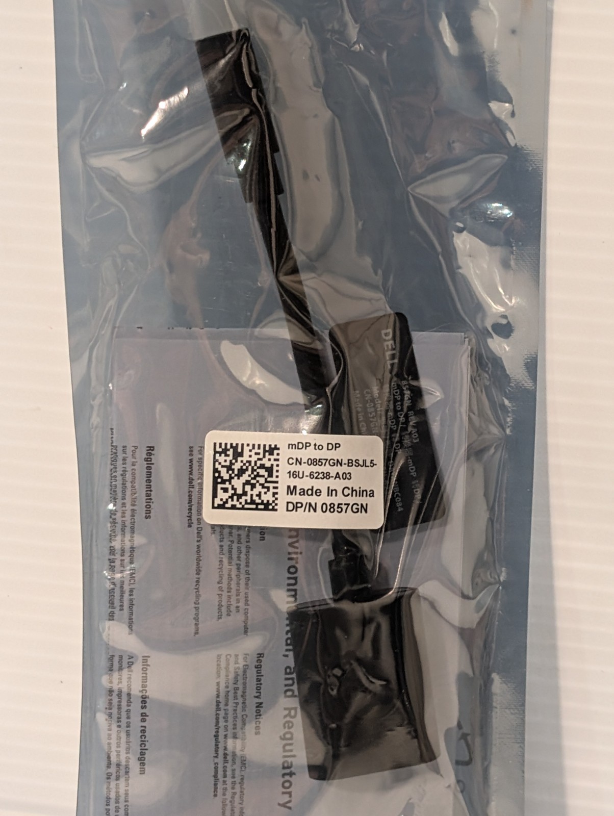 Lot of 4 Dell Adapter  Converter Dongles, (Qty 2) 857GH and (Qty 2) 027KKH