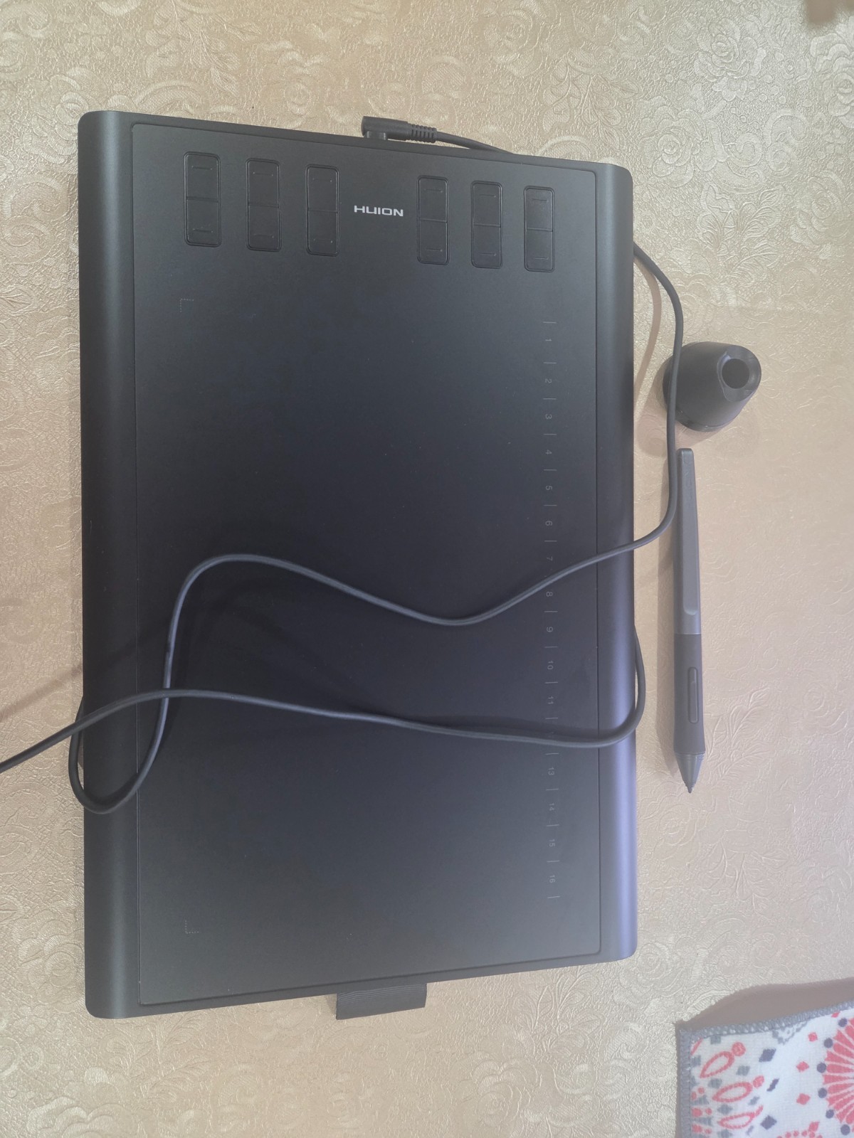 HUION tablet for digital art for Mac, Windows and android, black color,