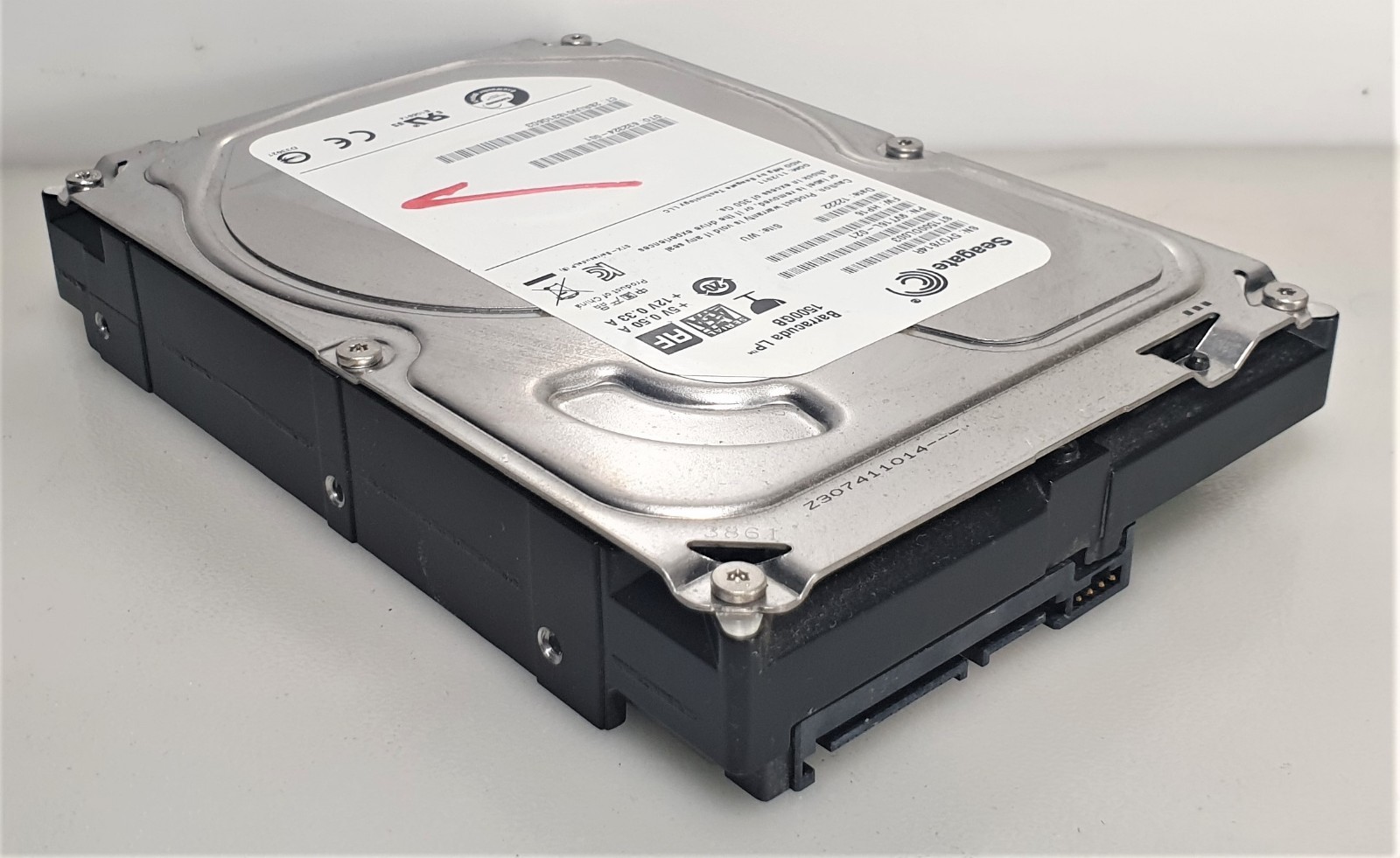 Seagate ST1500DL003 Desktop Hard Disk Drive HDD 1.5TB 3.5″ SATA 3