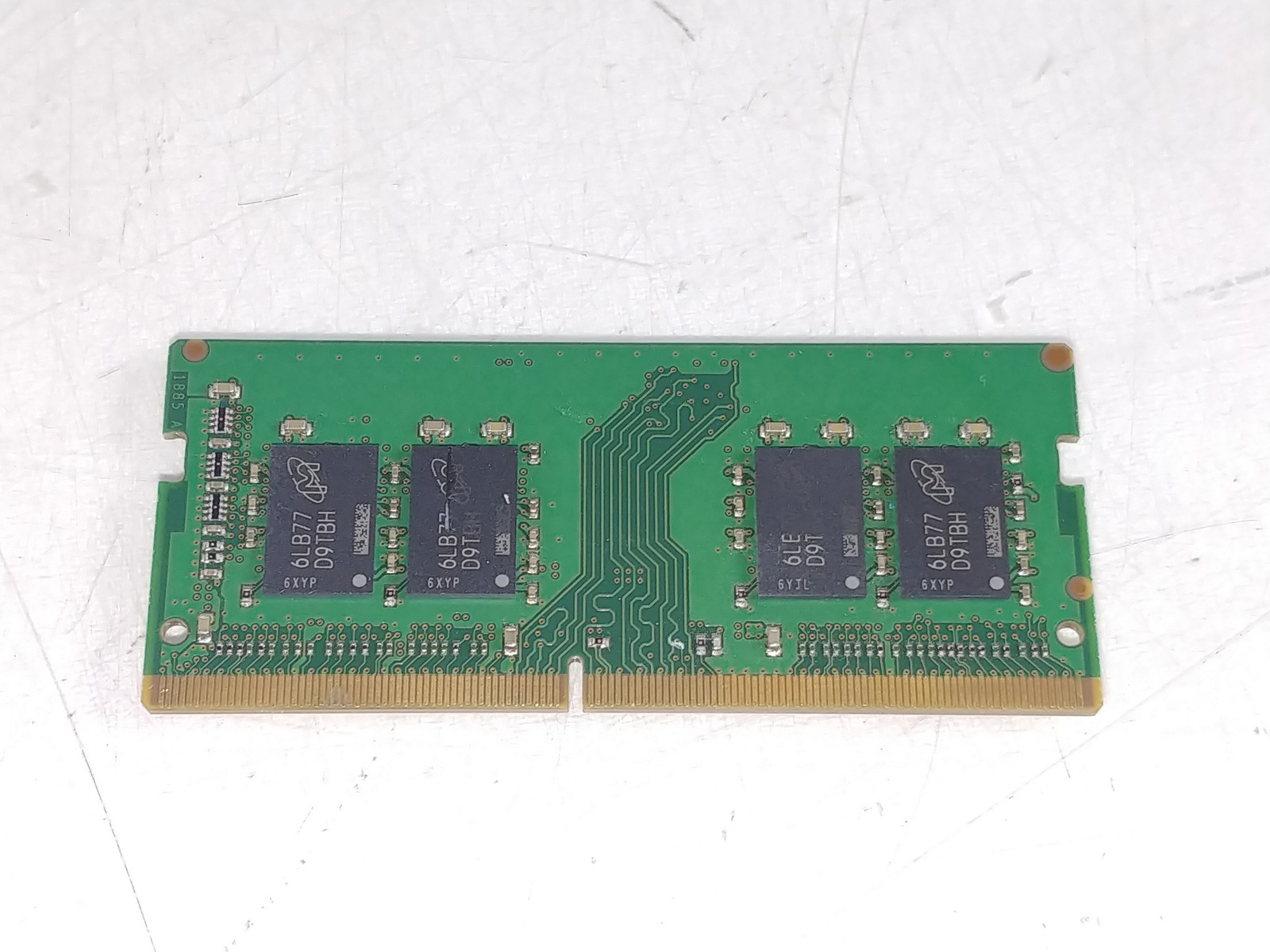 Major Brand 8 GB PC4-19200 (DDR4-2400) 1Rx8 DDR4 Laptop RAM