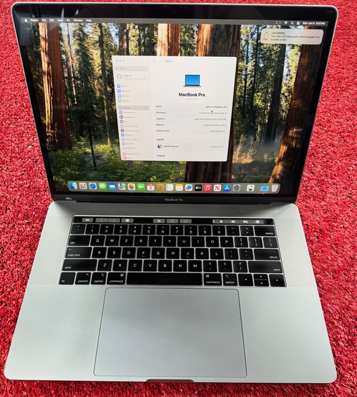 Apple Macbook Pro 15″ 2019 A1990 i7@2.2 16GB 256GB RADEON PRO 560X – Good