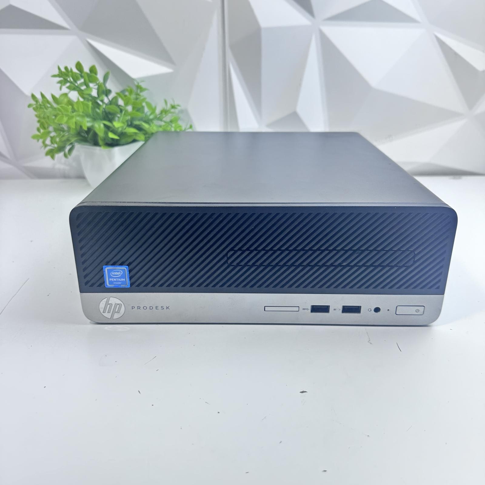 HP ProDesk 400 G4 SFF Desktop, Intel Pentium G4400, 8GB, 960GB Storage