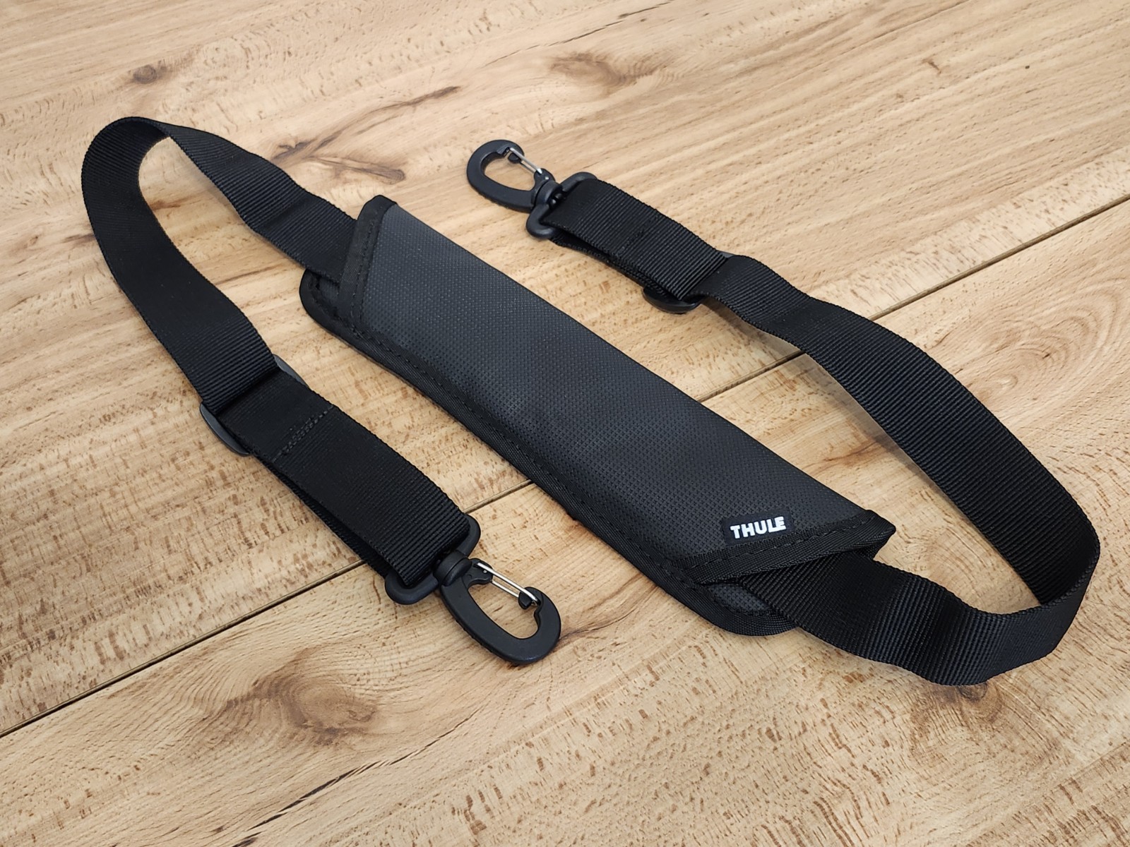 Thule Replacement Shoulder Strap For Laptop Travel Bag Black Coated Padded
