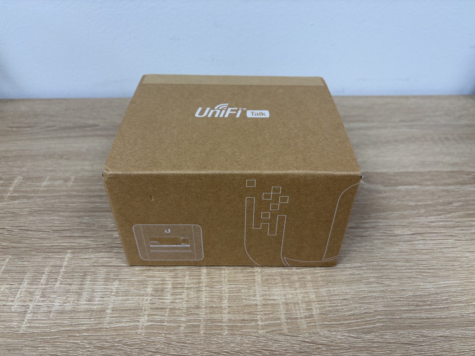 Ubiquiti UT-ATA-US UniFi Talk Analog Telephone Adapter