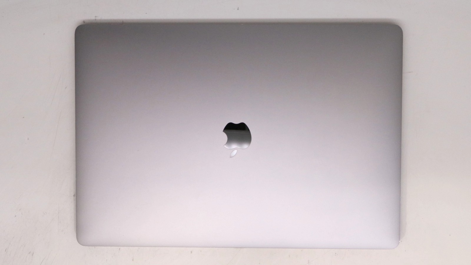 Apple MacBook Pro 16 Core i9 64GB 512GB Gray 2019 – Good