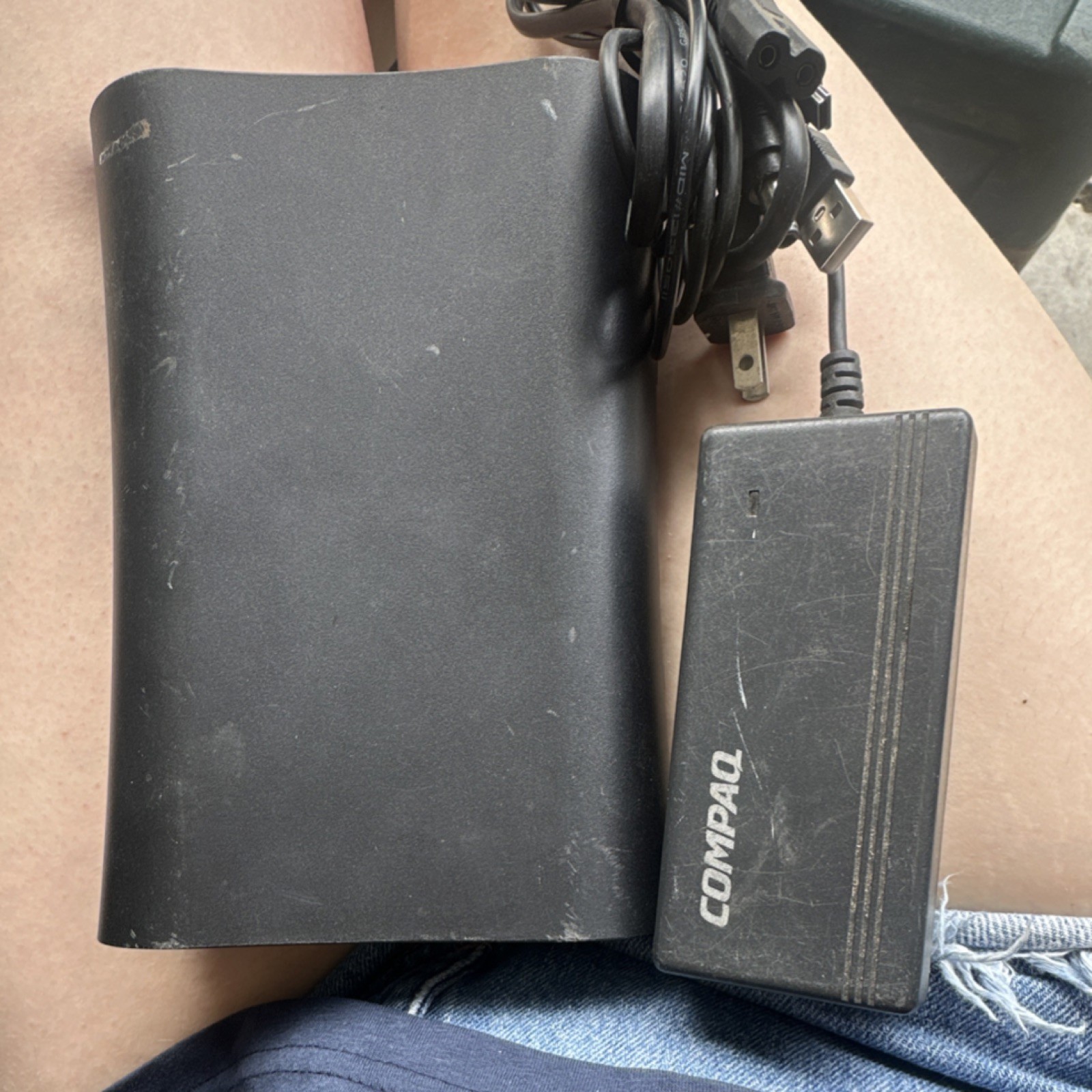Hitachi XL1000 1TB Black External Drive USB External Hard Drive (0S02484)
