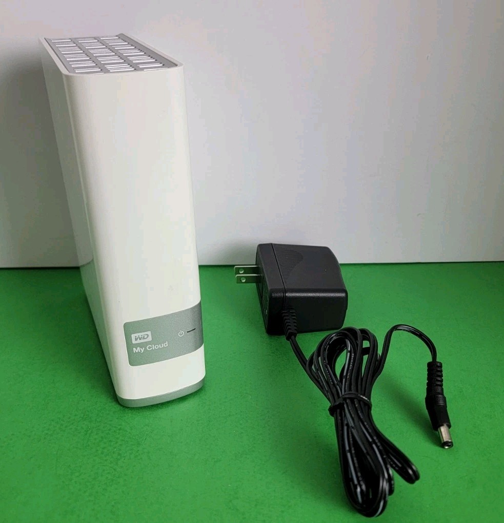 WD My Cloud 2TB Storage Driver WDBCTL0020HWT-10 & Power Suppy.