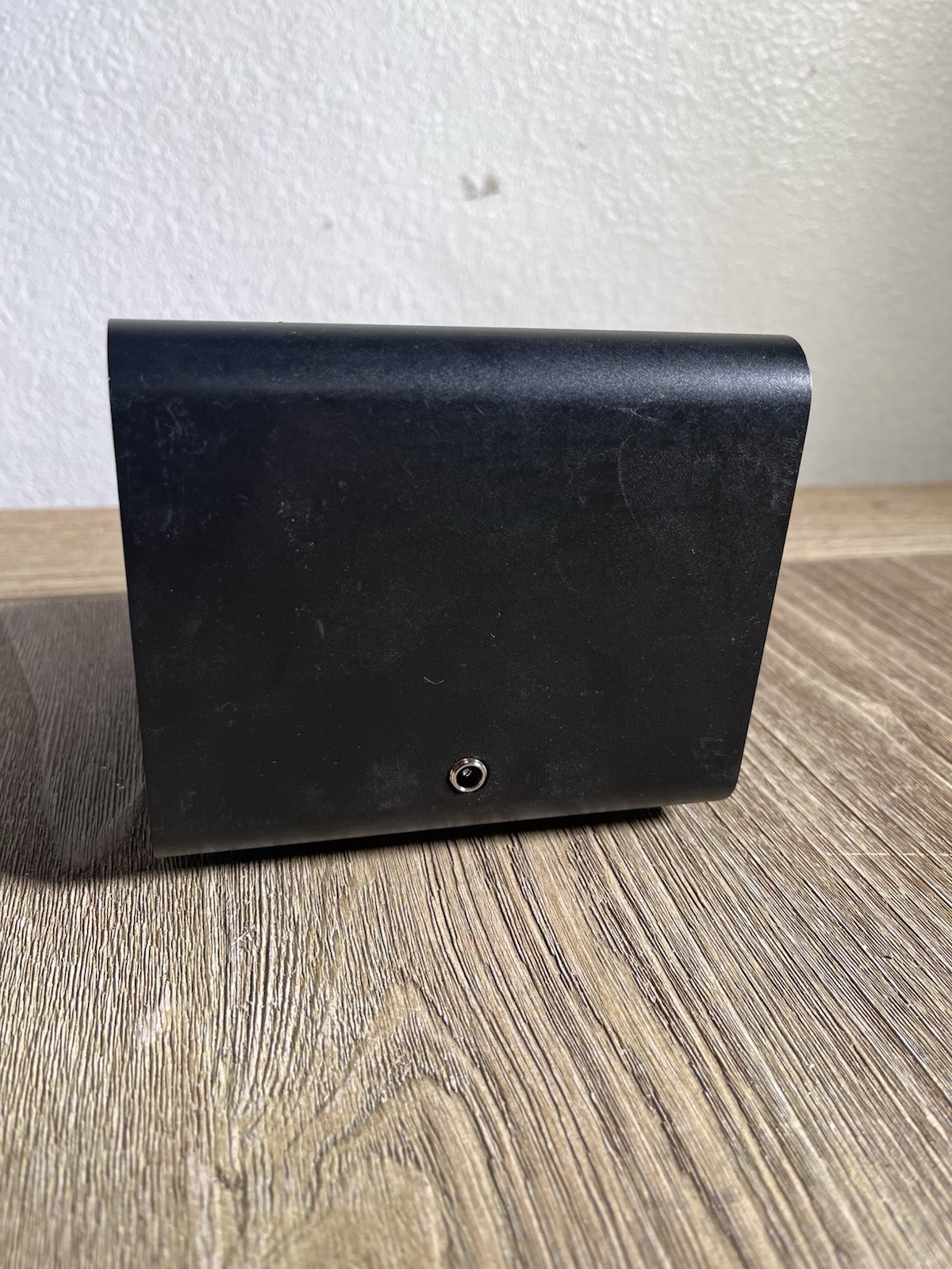 iPort LaunchPort BaseStation iPad Stand Black with Adapter