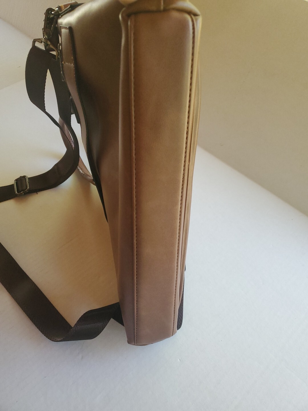 Goblin Plutus Leather Office / Laptop Bag 16in Wide x 11.5 Very Clean