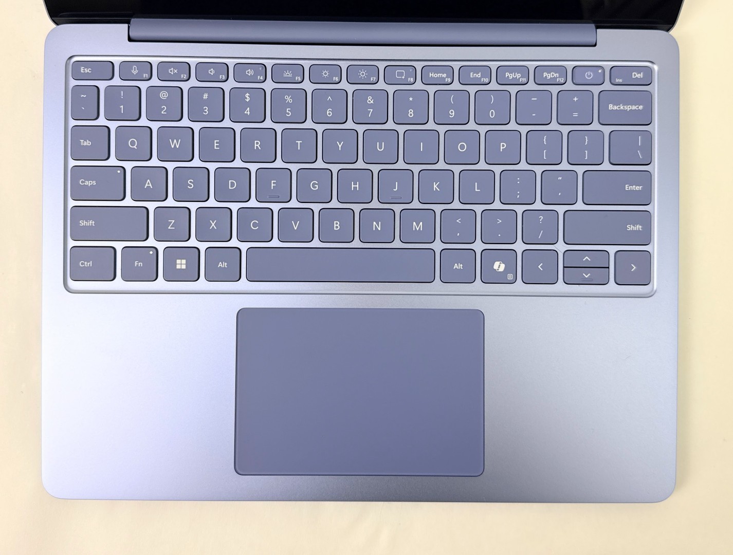 Microsoft Surface Laptop 2095 13″ Touch Snapdragon X Plus 2025 16GB 512GB W11H