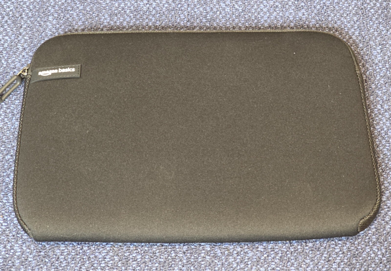 Amazon Basics 11.6 Inch Laptop Sleeve Protective Case w/ Zipper BLACK 14″ Diag