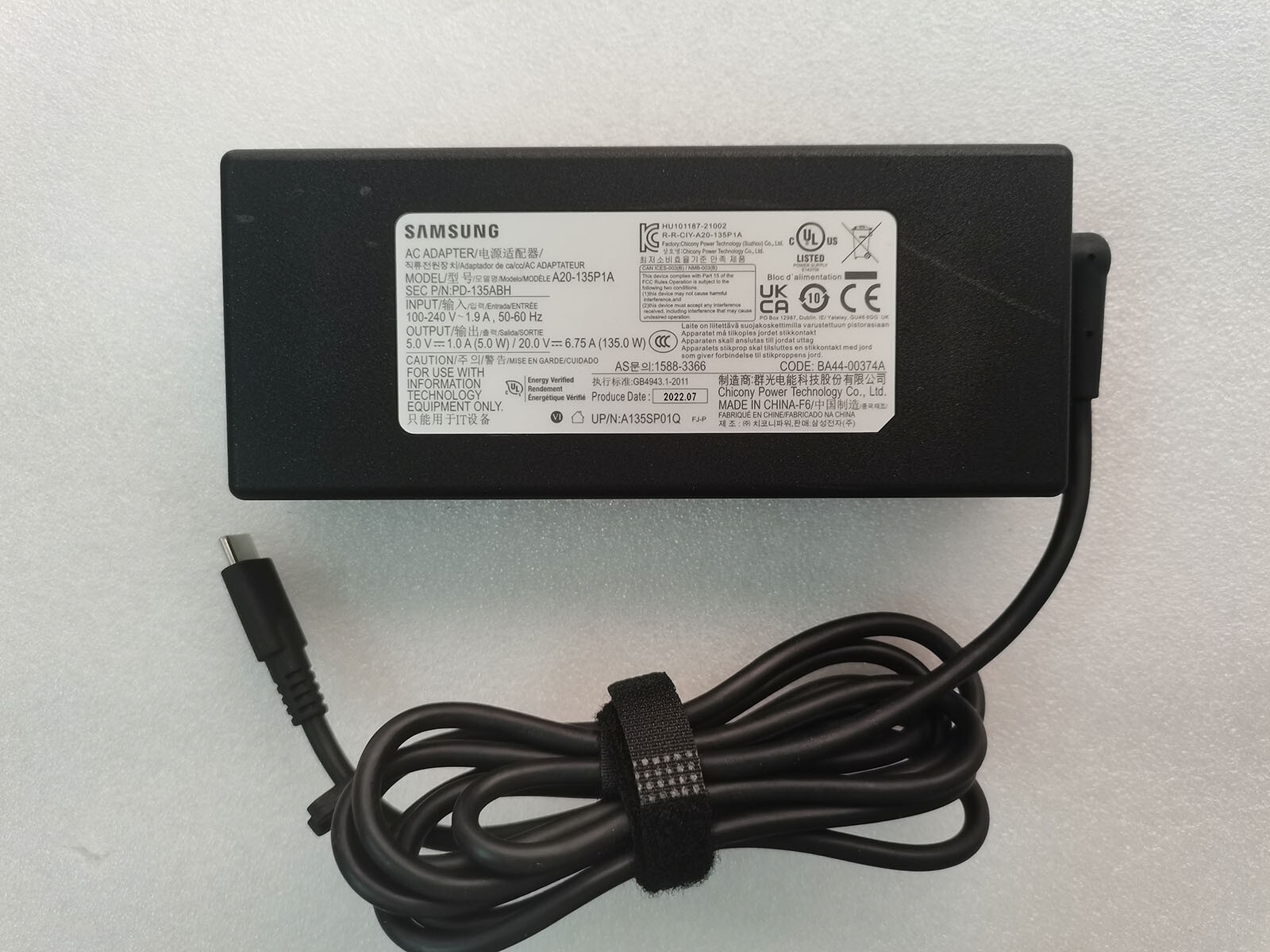 20V6.75A A20-135P1A For Samsung Galaxy Book Odyssey NP762XDA-XA3US RTX3050Ti OEM