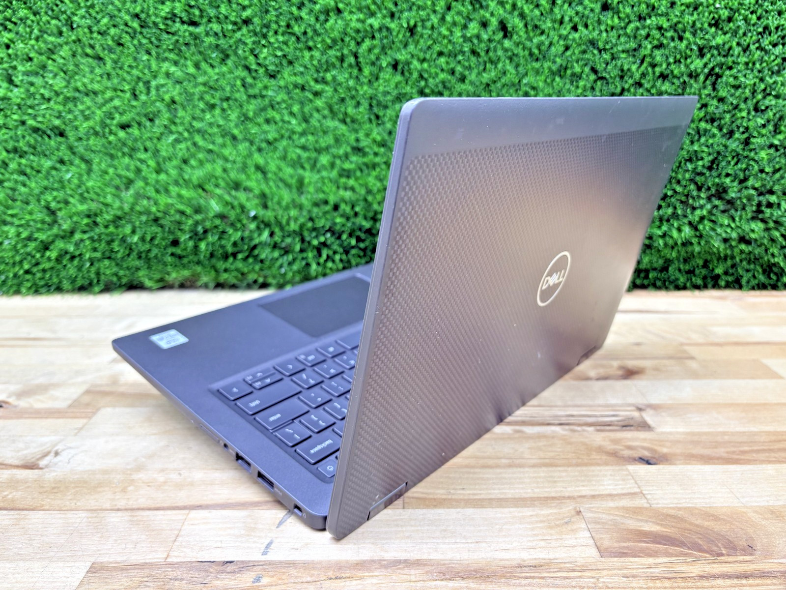 Dell Latitude 7410 Intel i7-10th Gen 1.80GHz 16GB RAM 256GB SSD Windows 11 Pro*