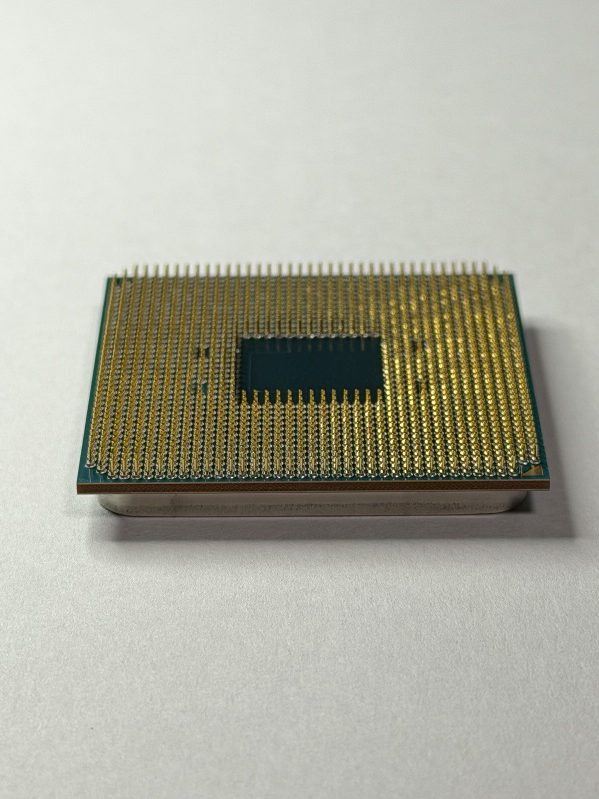 AMD Ryzen 5 PRO 3400G 4-Core 3.7GHz Socket AM4 CPU Processor YD3400C5M4MFH