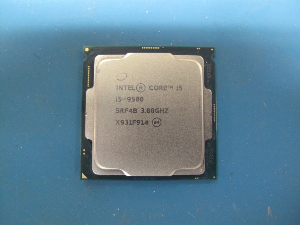 Intel Core i5-9500 SRF4B 3.00GHz 9MB 6-Core LGA1151 Socket CPU Processor