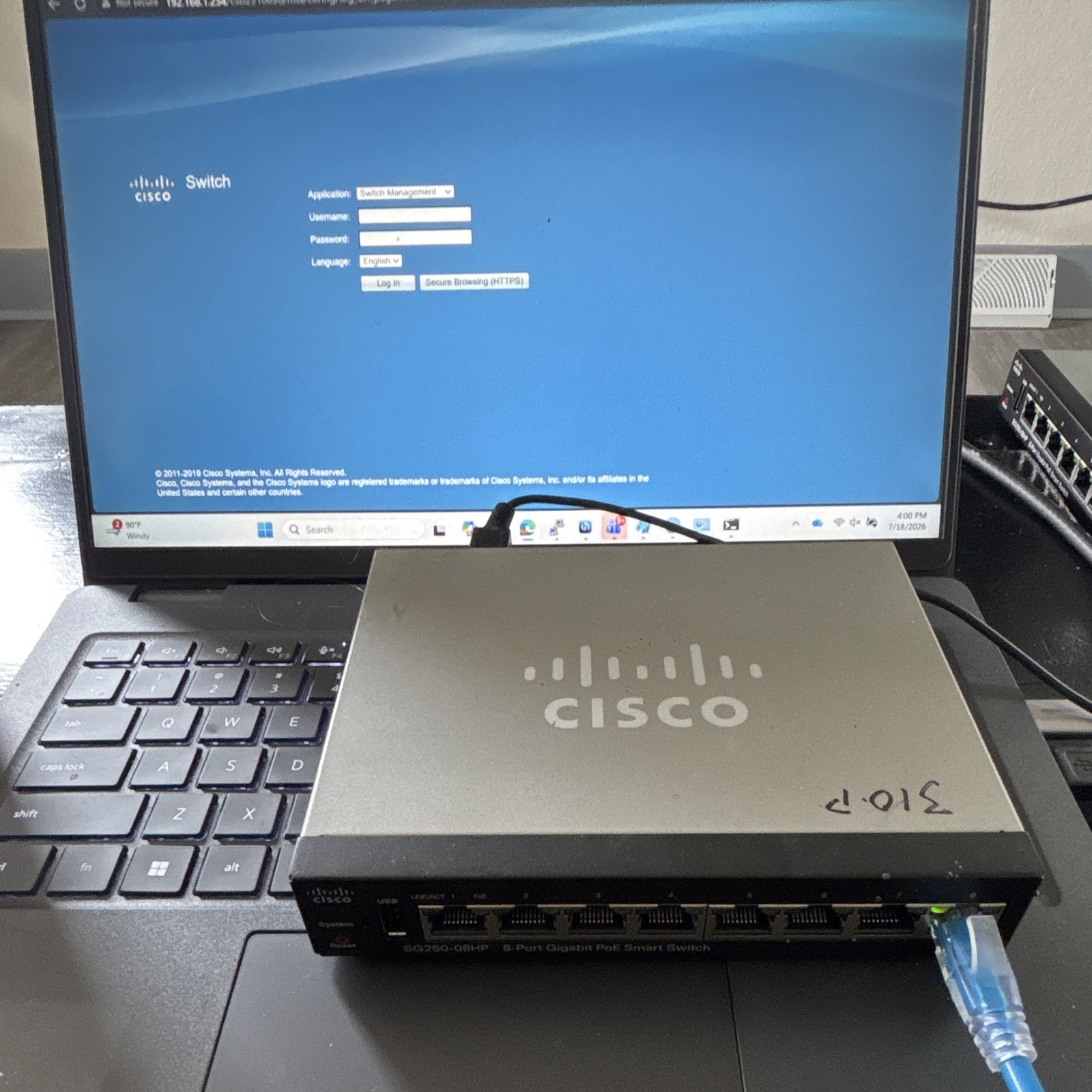 Cisco SG250-08HP 8-Port Gigabit PoE Switch L2 Partially Managed