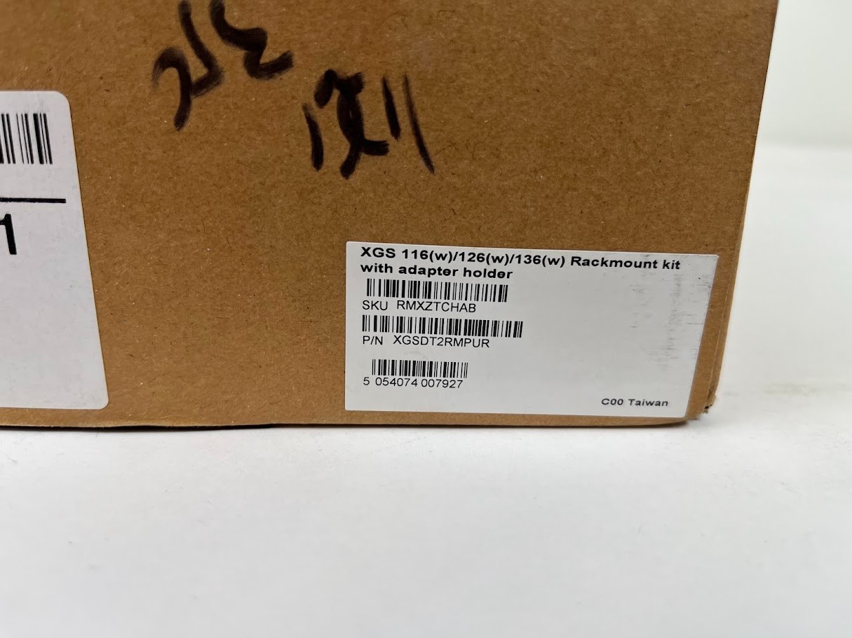 Sophos XGS 116W 126W 136W Rackmount Kit w/ Adapter Holder XGSDT2RMPUR