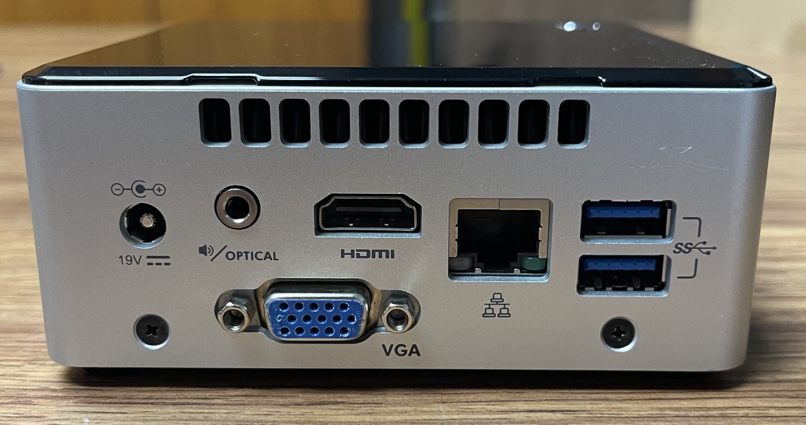 Intel Nuc NUC5CPYH Celeron N3050 1.60GHz 8GB DDR3 500GB SSD Almalinux 9