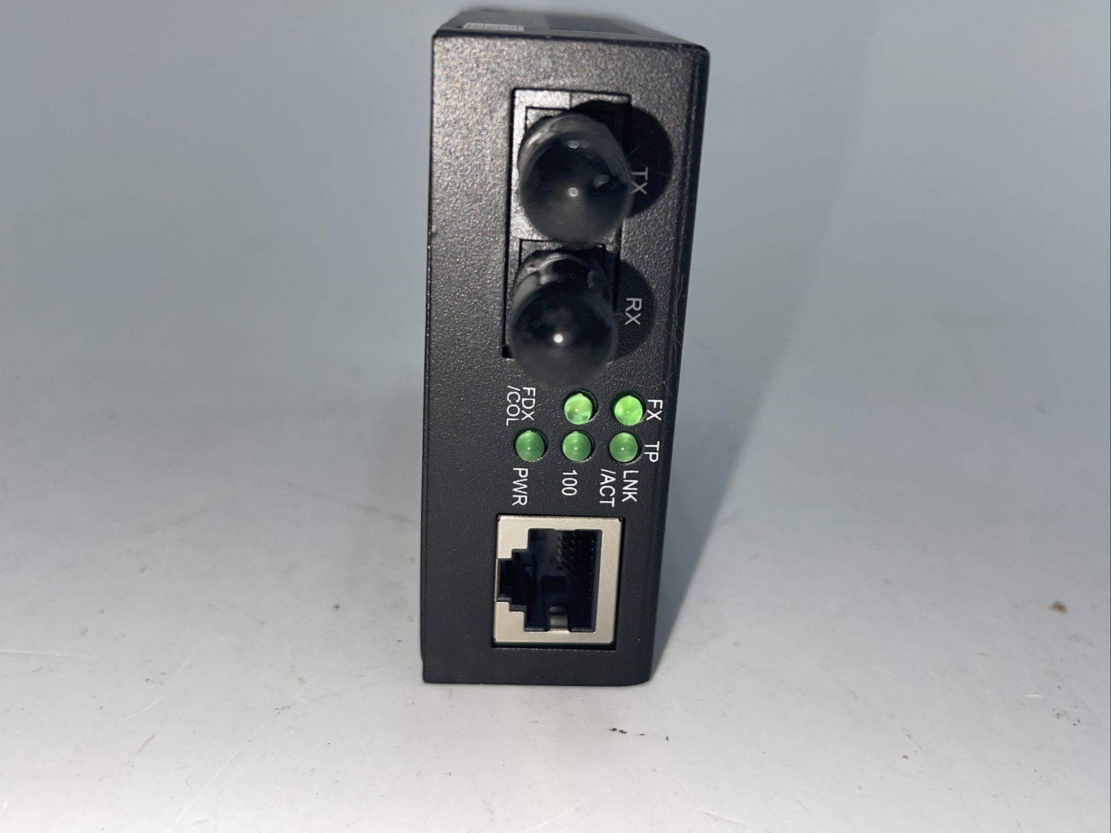 Tripp Lite Fiber Optic 10/100BaseT to 100BaseFX-ST Multimode Media Converter 2km
