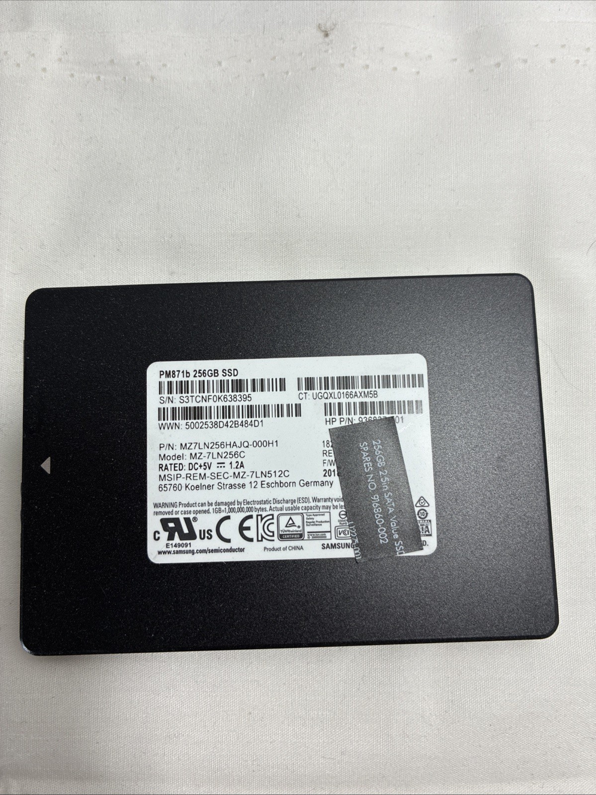 Samsung PM871b MZ-7LN256C 256GB SATA 6.0Gbps 2.5″ Internal SSD Solid State Drive