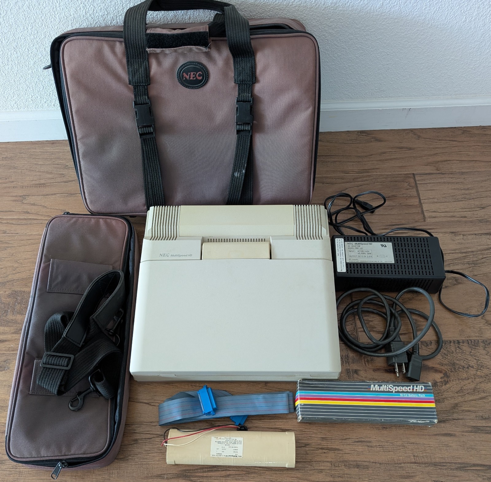 NEC MultiSpeed HD Vintage laptop – for parts