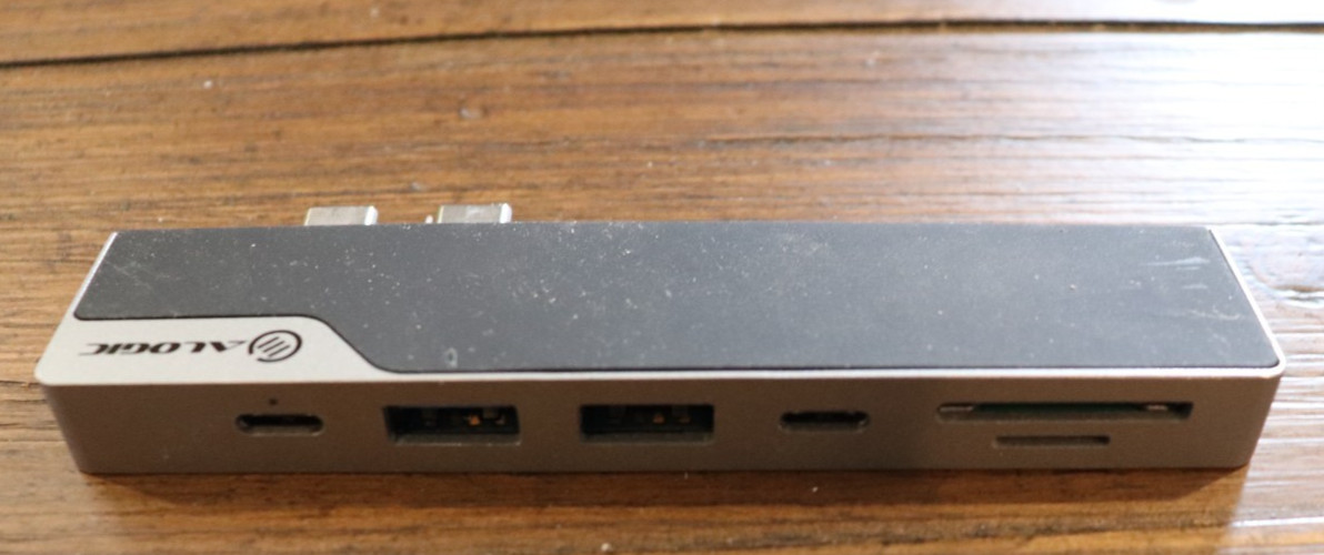 USB C Hub LAPTOP SPLITTER SD, Micro SD, USB, USB-C – Alogic