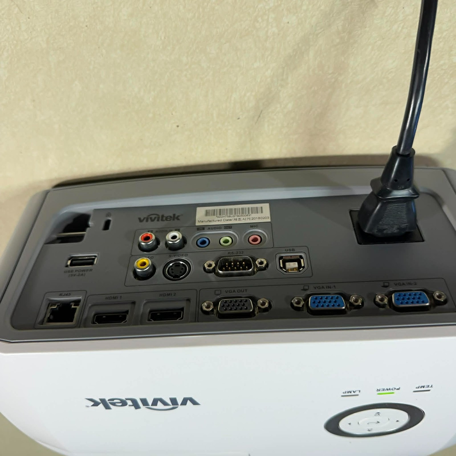 Vivitek DH758UST Full HD 1080p Ultra Short Throw Projector Tested Remote Works