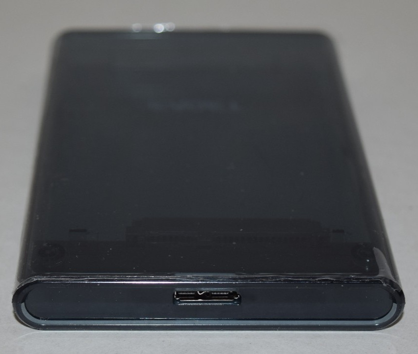 2.5” Portable Hard Drive Enclosure Open box
