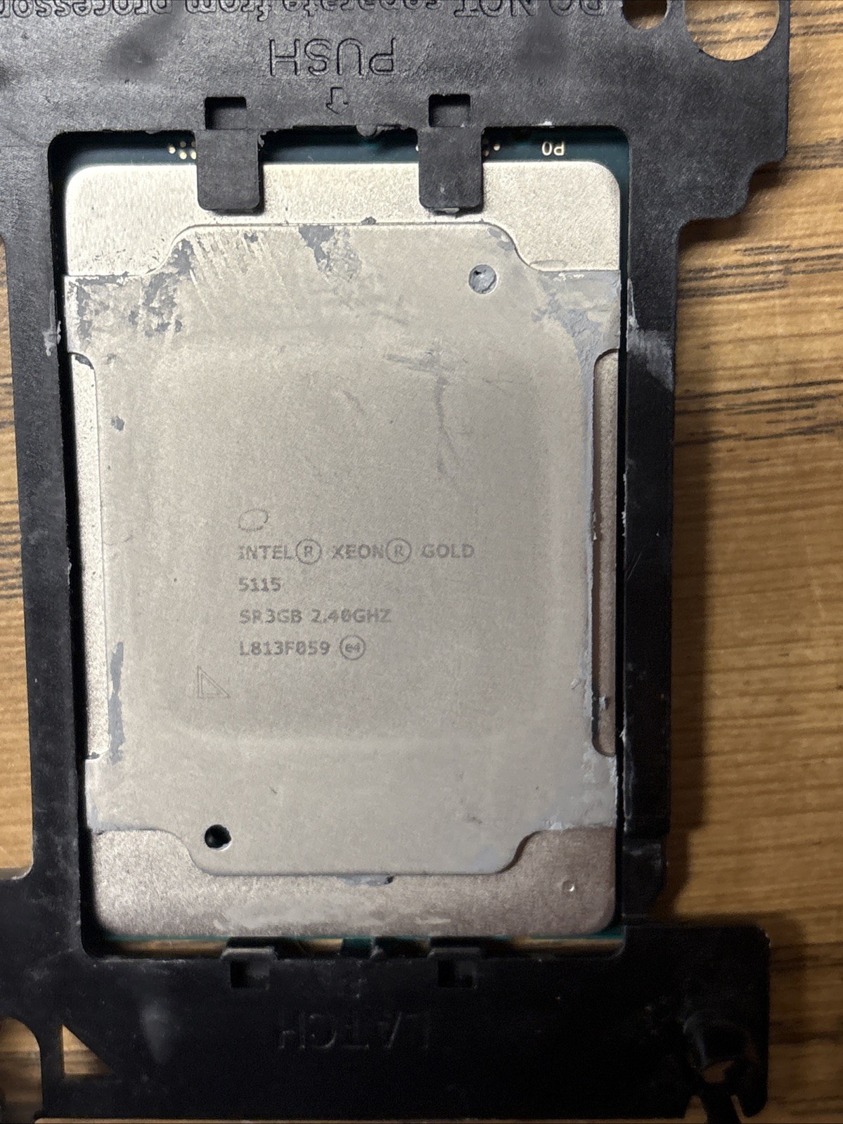 LOT 4 – Intel Xeon Gold 5115 SR3GB 2.40GHz 10 Core