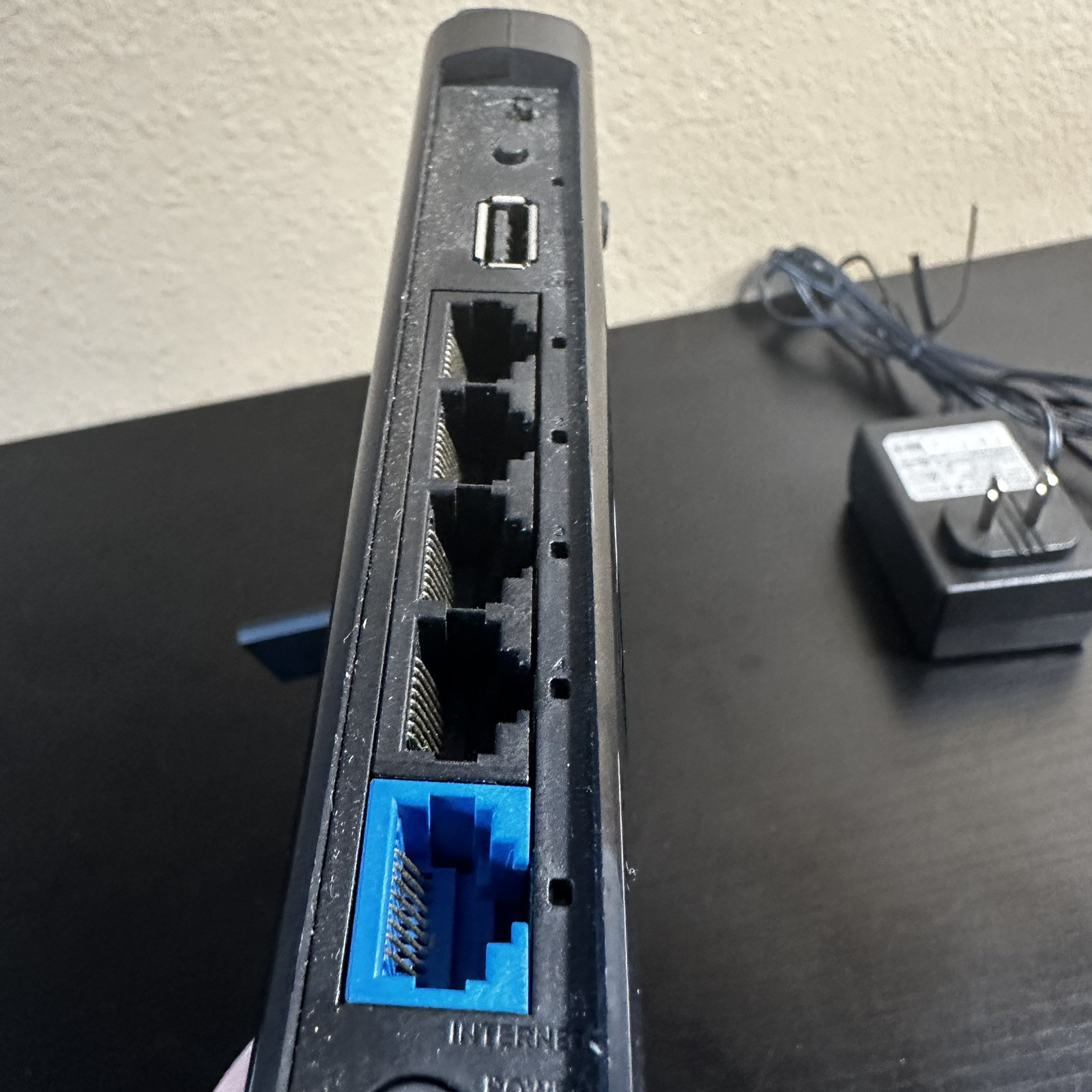 Buffalo AirStation N300 Gigabit Open Source DD-WRT Wireless Router (WZR-300HP)
