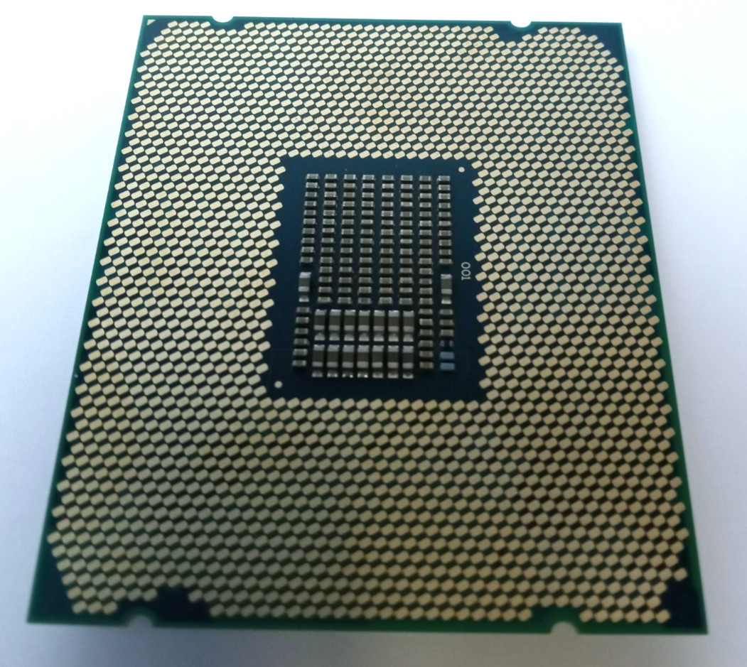 Intel Core i9-9920X SREZ6 3.50GHz 12-Core 24-Thread CPU LGA 2066