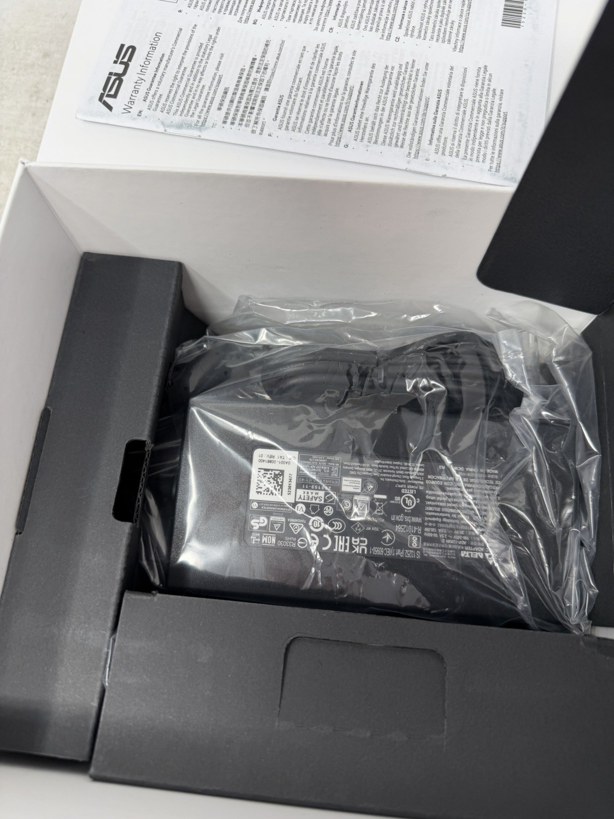 ASUS NUC 13 PRO Mini PC Intel i7-1360P, 32gb Ram, 1TB SSD