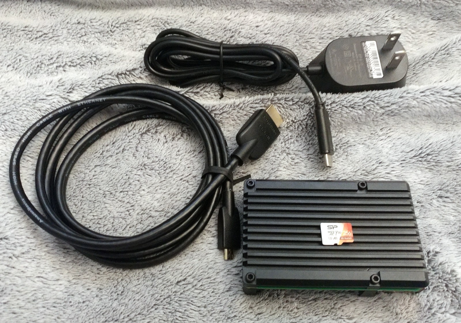 Raspberry Pi 5 2GB RAM heatsink 15w PSU 256GB microSD mini HDMI Armbian CLI